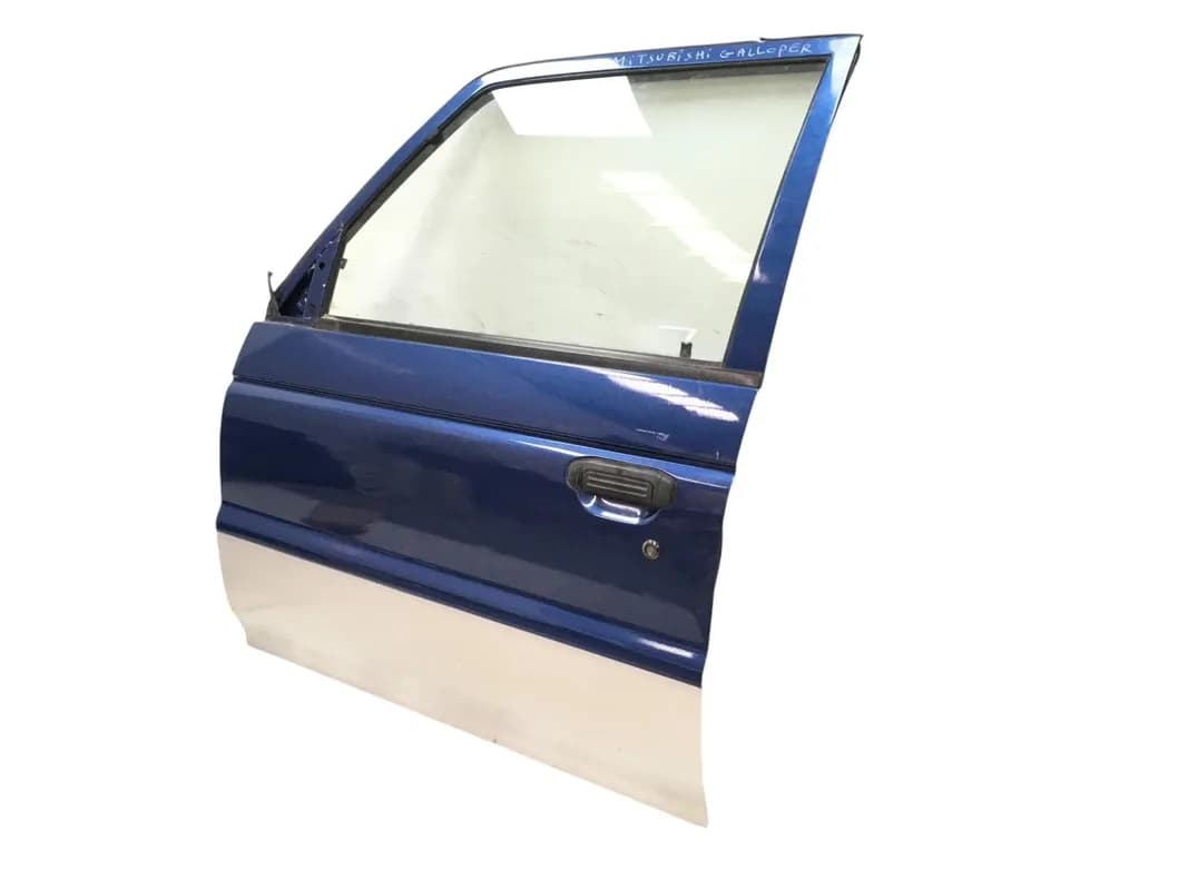 Puerta del izq Mitsubishi Montero V20 - Foto 3