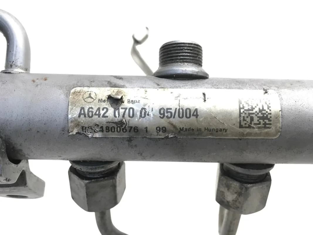 Rampa Inyeccion Mercedes A6420700495 - Foto 4