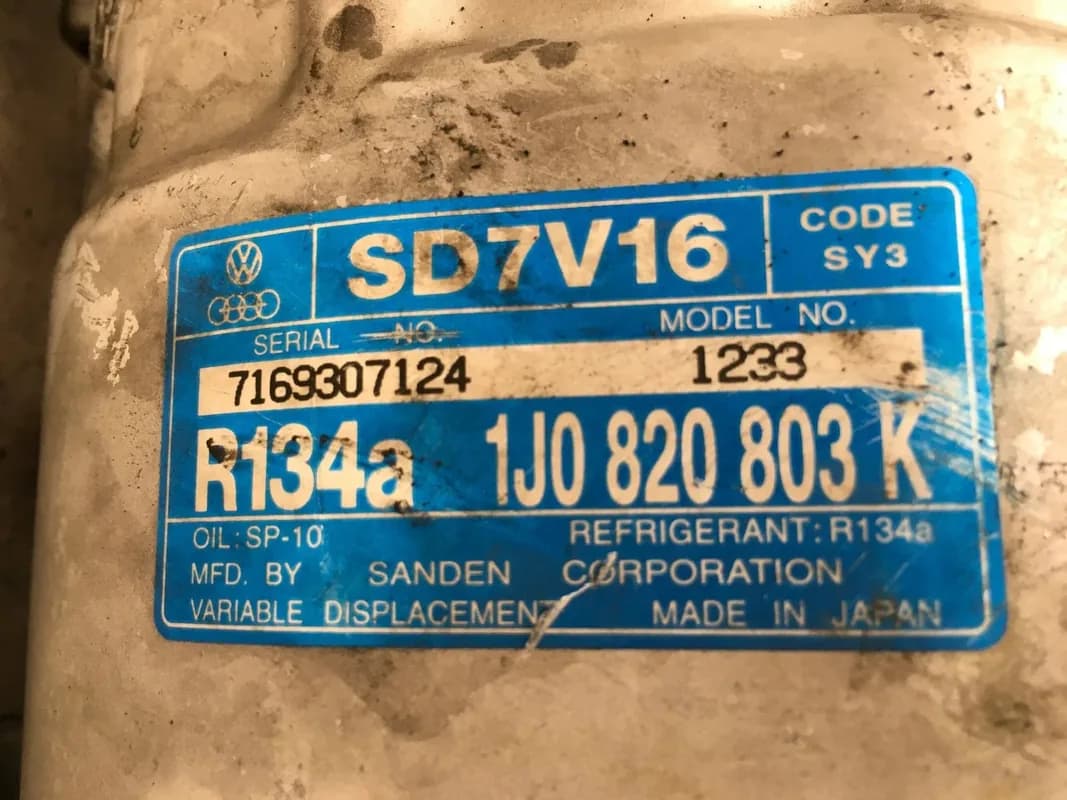 Compresor A/C VW 1J0820803K - Foto 6