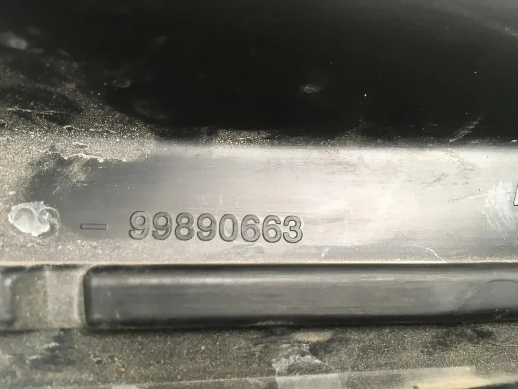 Rejilla antiniebla dcho Citroen C4 II Picasso Fase 2 - Foto 4