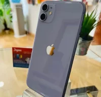 iPhone 11 64 GB Morado GARANTIA