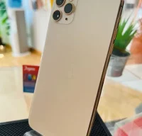 iPhone 11 Pro Max 64 GB Dorado GARANTIA