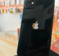 iPhone 11 64 GB Negro GARANTIA