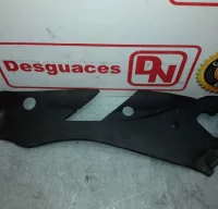 Soporte faro izquierdo mercedes clase c  berlina 2