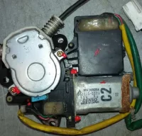 Motor elevalunas delantero derecho mitsubishi spac