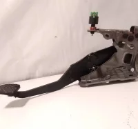 Pedal freno mitsubishi outlander 2.0 di-d (140 cv)