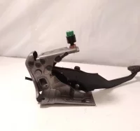 Pedal freno mitsubishi outlander 2.0 di-d (140 cv)