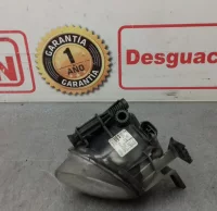 Faro antiniebla delantero derecho audi a4 avant 2.