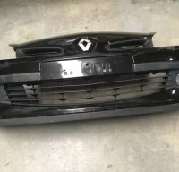 PARAGOLPES DELANTERO RENAULT CLIO NEGRO