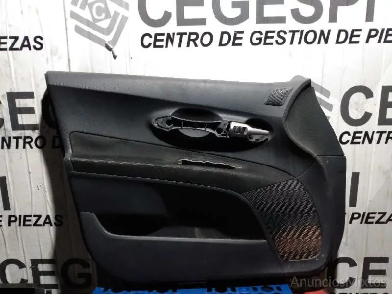 Guarnecido puerta delantera izquierda toyota corol