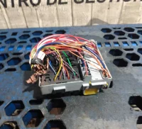 Caja reles / fusibles seat leon st