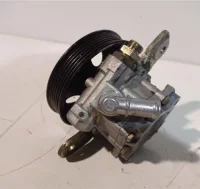 Bomba hidraulica nissan atleon