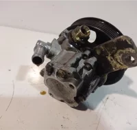 Bomba hidraulica nissan atleon