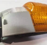 Intermitente del izdo nissan cabstar