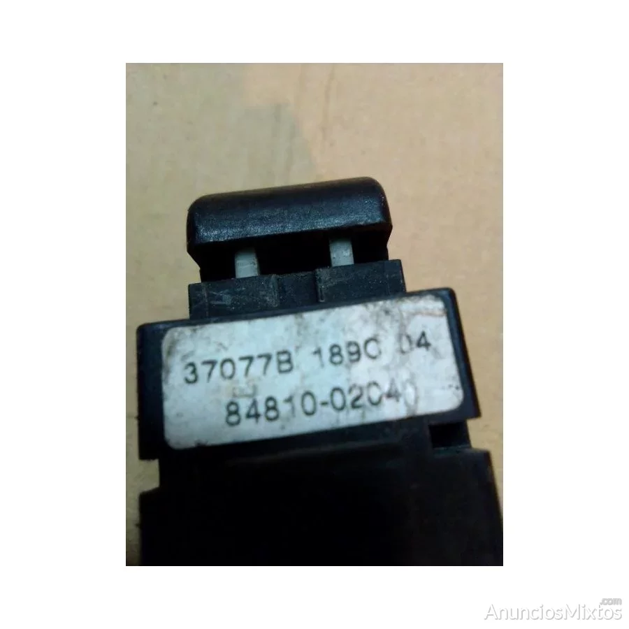 Mando elevalunas delantero derecho toyota corolla