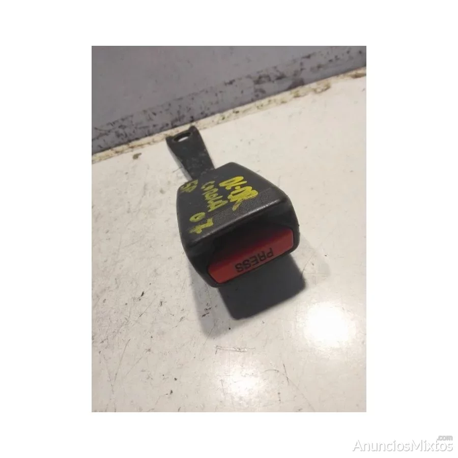 Cinturon seguridad delantero derecho toyota coroll