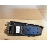 Mando elevalunas delantero izquierdo toyota coroll