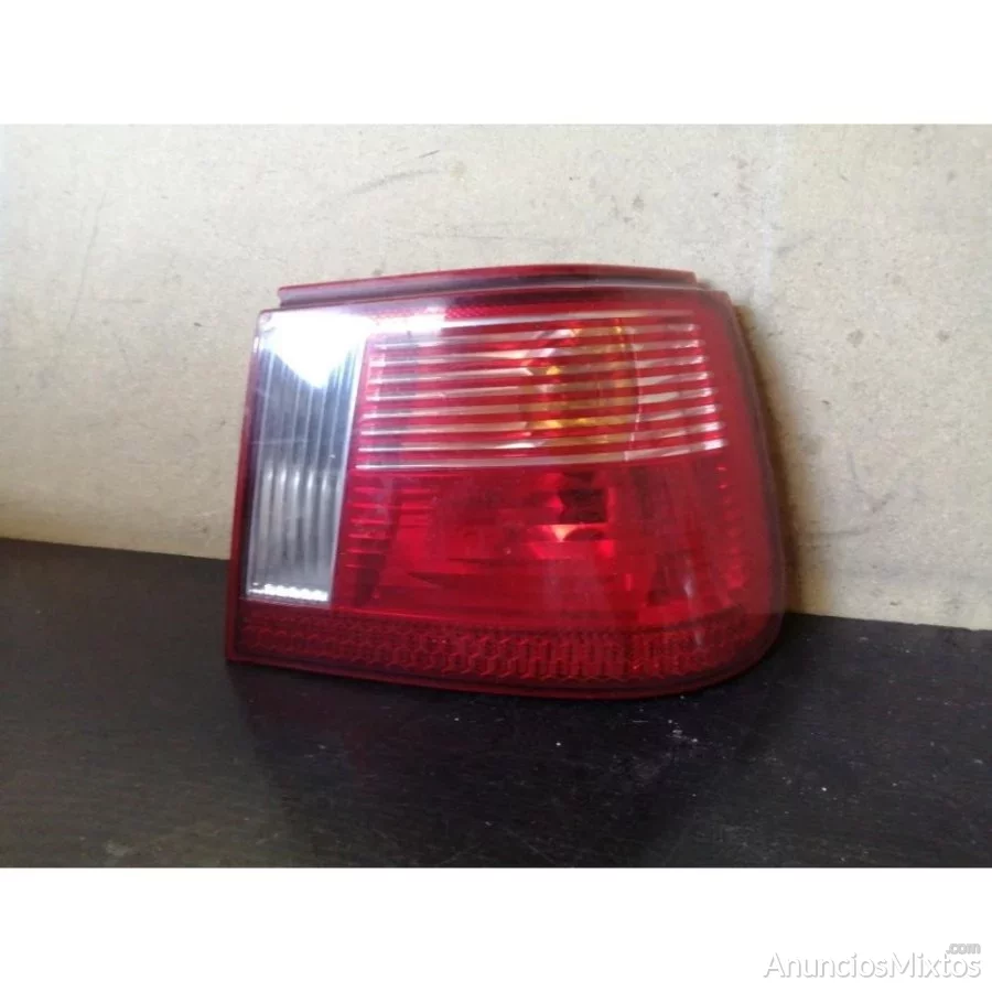 Piloto trasero derecho seat ibiza ii (versión 1999