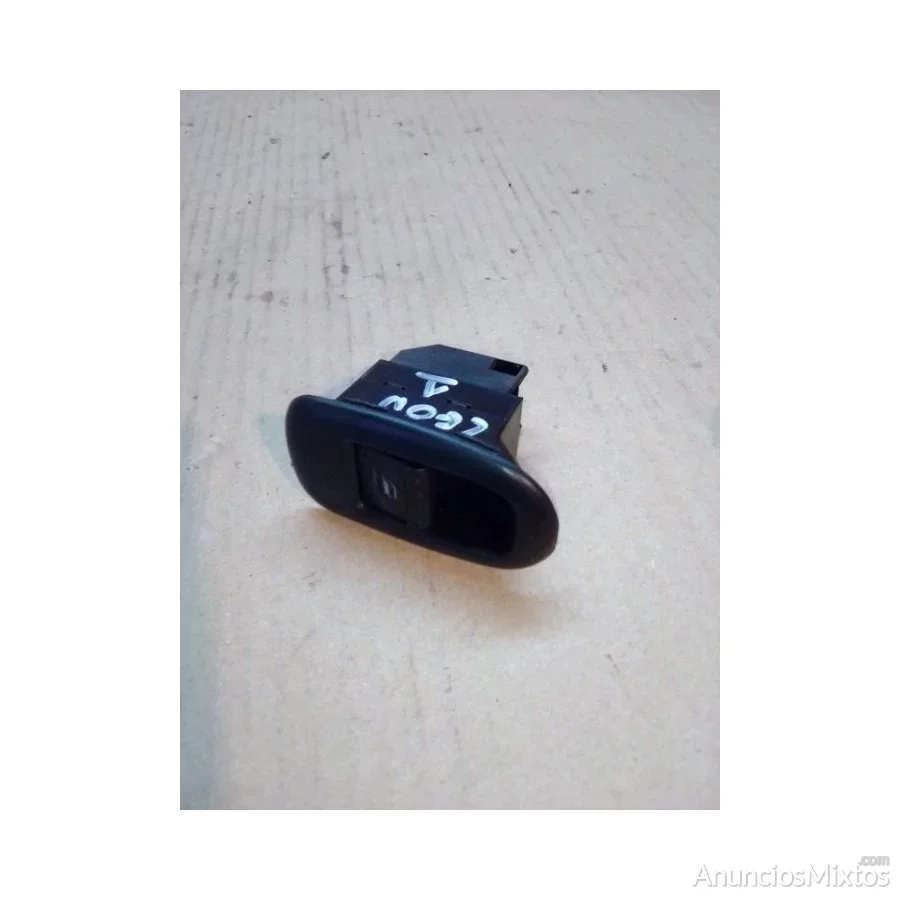 Mando elevalunas trasero derecho seat leon i (1m)