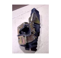 Cerradura puerta delantera derecha mitsubishi cari