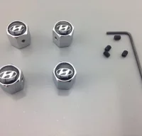 TAPONES PARA RUEDAS HYUNDAI ANTIRROBO CROMADOS