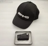 PACK FUNDA LLAVE AMG EN CUERO MÁS GORRA