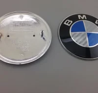 LOGO BMW MALETERO 74 MM AZUL PLATA