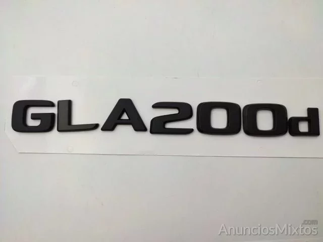 Emblema Mercedes Benz GLA200d negro Nuevo
