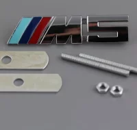 EMBLEMA PARRILLA BMW M5 PLATA