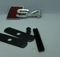 EMBLEMA AUDI S4 PARRILLA DELANTERA