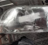 FARO DEL IZDO Ford Fiesta Berlina (1996->)