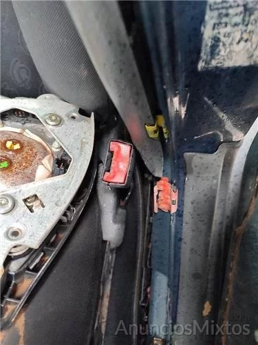 ANCLAJE CINTURON DEL DCHO Mercedes-Benz Clase C (