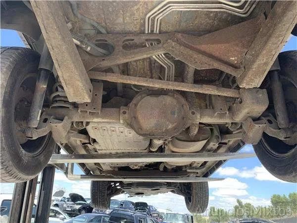 PUENTE TRA Jeep Commander (XH/XK)(2006->)