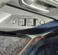 BOTONERA PUERTA DEL IZDA Mazda 3 Berlina (BL)(200