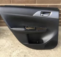 Tapizados de puerta interior para Subaru Impreza I