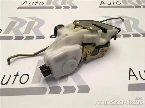 Cerradura izquierda Mitsubishi Montero IO