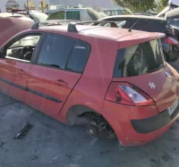 DESPIECE DE RENAULT MEGANE II BERLINA 5P 1.9 dCi D