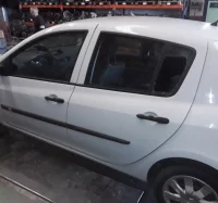 DESPIECE DE RENAULT CLIO III 1.2 16V (75 CV)