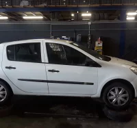 DESPIECE DE RENAULT CLIO III 1.2 16V (75 CV)