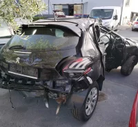 DESPIECE DE PEUGEOT 208 1.2 12V e-VTi (82 CV)