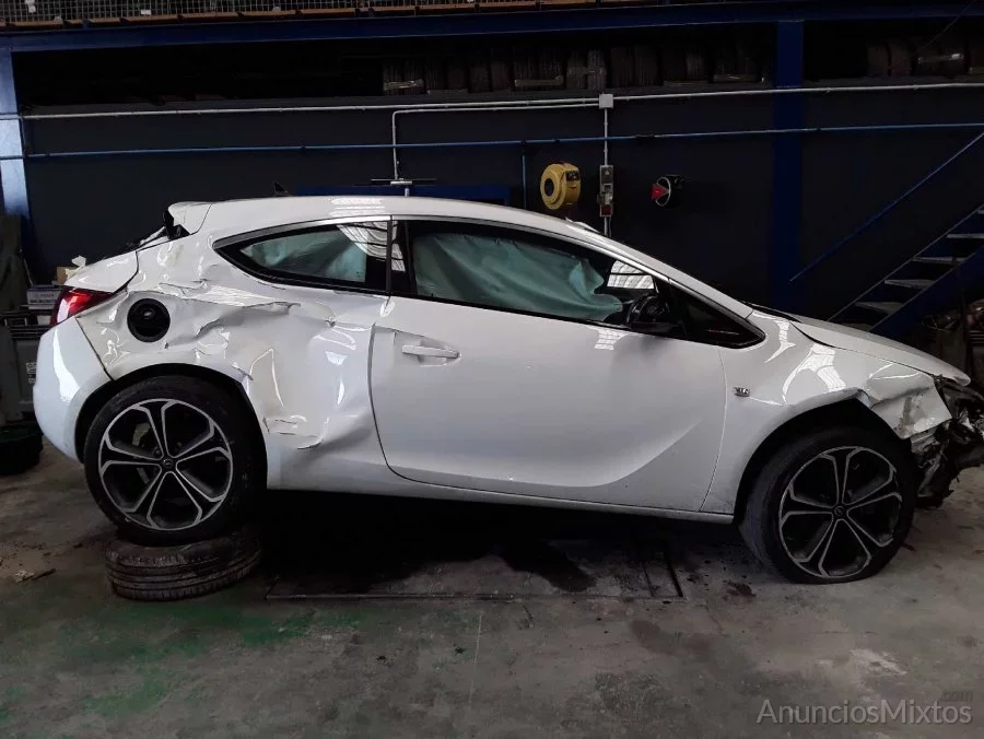 DESPIECE DE OPEL ASTRA J GTC 2.0 16V CDTI (165 CV)