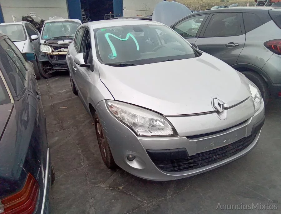 DESPIECE DE RENAULT MEGANE III BERLINA 5 P 1.6 16V