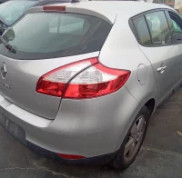 DESPIECE DE RENAULT MEGANE III BERLINA 5 P 1.6 16V