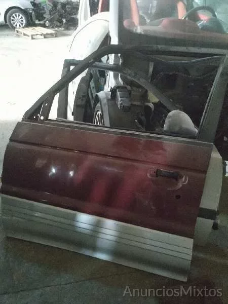 PUERTA DELANTERA IZQUIERDA MITSUBISHI MONTERO (V20