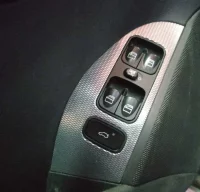 MANDO ELEVALUNAS DELANTERO IZQUIERDO MERCEDES CLAS