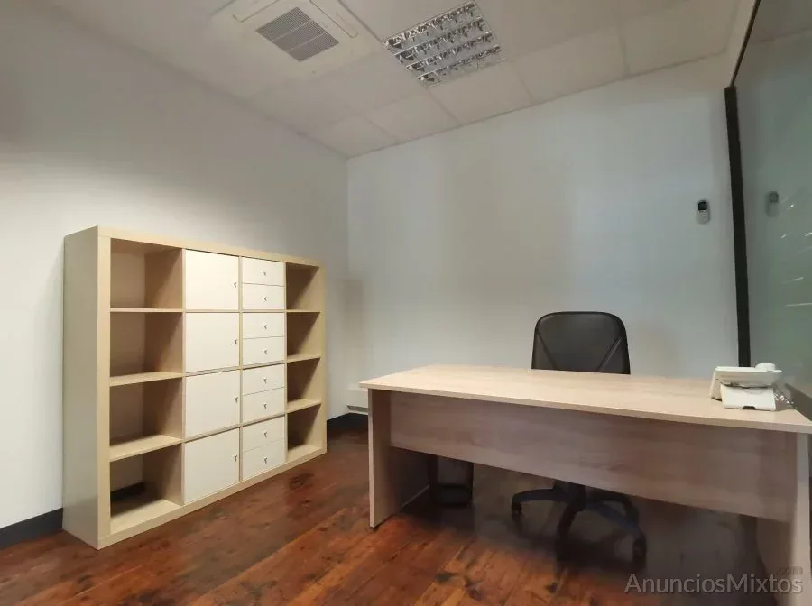 Oficina de 12 m² en alquiler - 330 € - 12 m², Alquiler - Barcelona