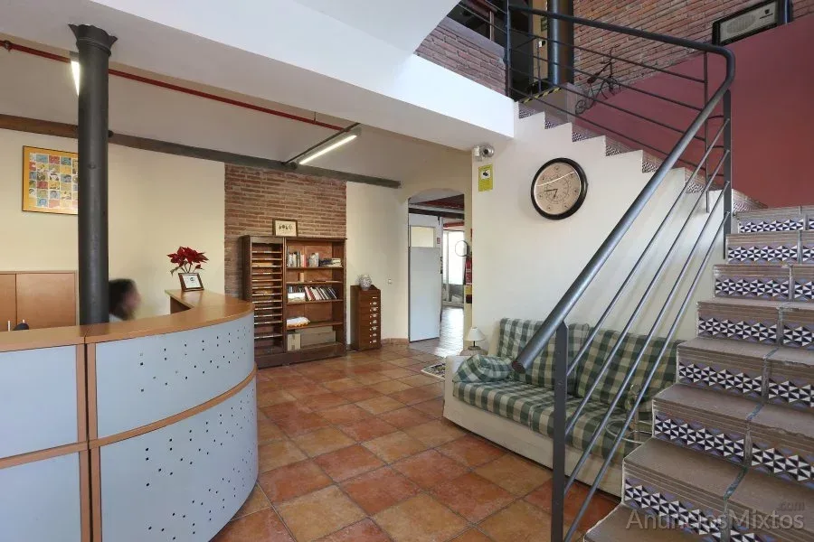 Oficina de 12 m² en alquiler - 330 € - 12 m², Alquiler - Barcelona