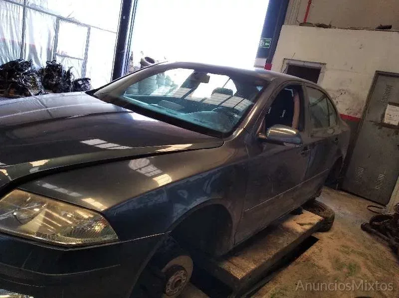 DESPIECE DE SKODA OCTAVIA BERLINA 2.0 TDI (140 CV) - Gratis - Usado - Granada DESPIECE DE SKODA OCTAVIA BERLINA 2.0 TDI (140 CV) - Gratis - Usado - Granada