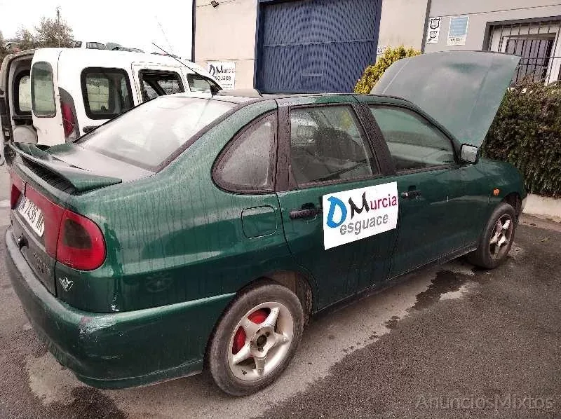 DESPIECE DE SEAT CORDOBA BERLINA 1.9 TDI (90 CV) - Gratis - Usado - Granada DESPIECE DE SEAT CORDOBA BERLINA 1.9 TDI (90 CV) - Gratis - Usado - Granada