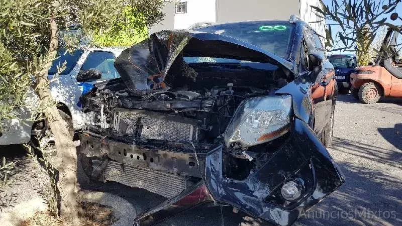 DESPIECE DE FORD KUGA 2.0 TDCi (140 CV) 2012 - Gratis - Usado - Granada DESPIECE DE FORD KUGA 2.0 TDCi (140 CV) 2012 - Gratis - Usado - Granada